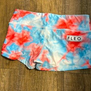Fleo shorts like new